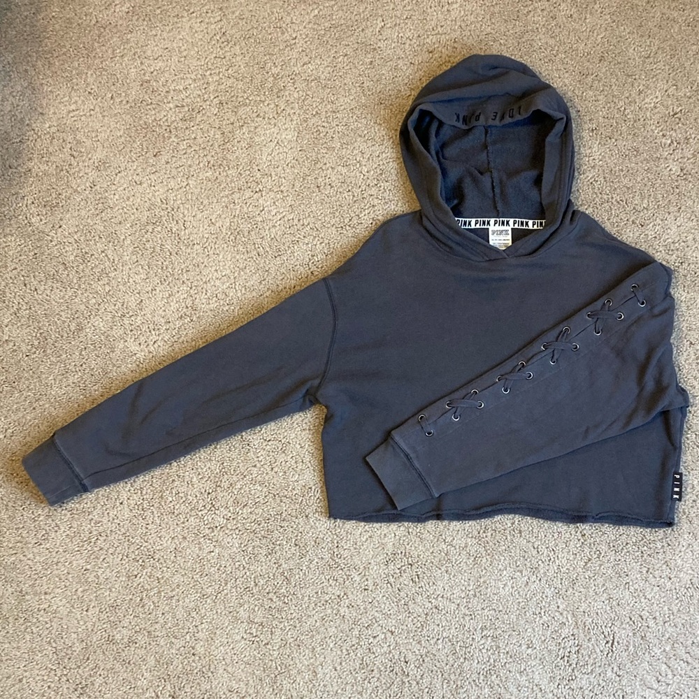 Victoria’s Secret PINK Gray cropped hoodie Size XSmall